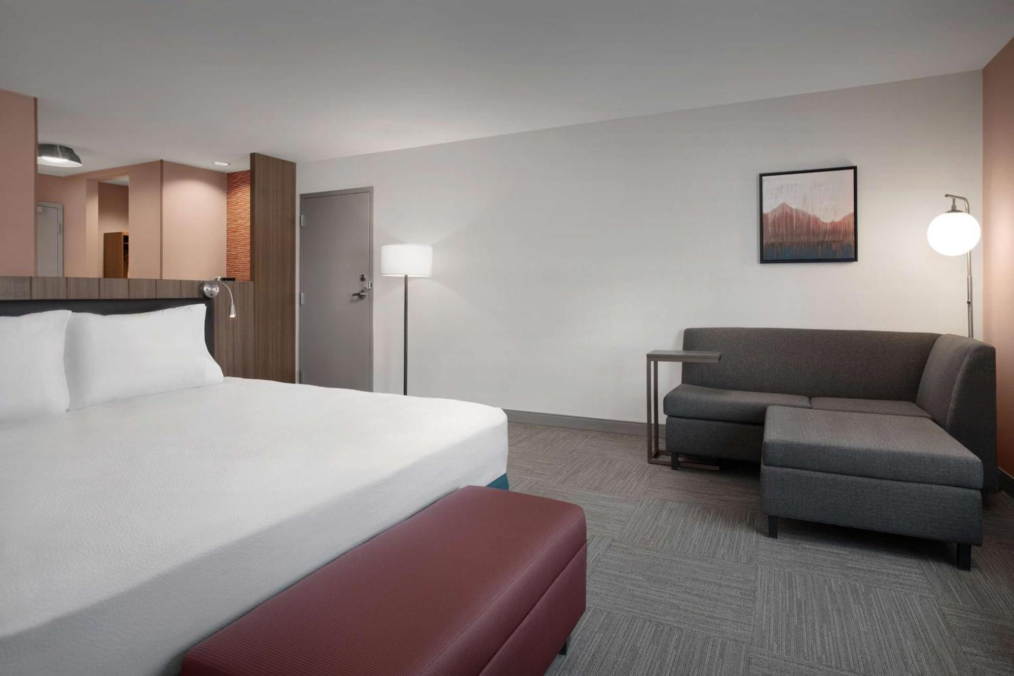 Hilton Garden Inn Denver Airport Tower Road Exterior photo